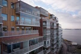 Both construction and home sales decline Thumbnail