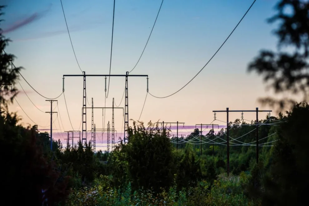 Energy giant lands record $250M grid order