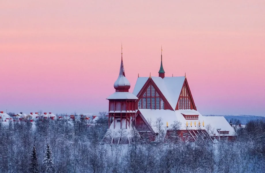 Century-old Kiruna church to make massive two-day journey