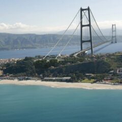 Italy's record-breaking bridge project halted by auditors