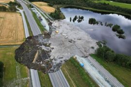 Three firms face scrutiny in fatal mudslide probe Thumbnail