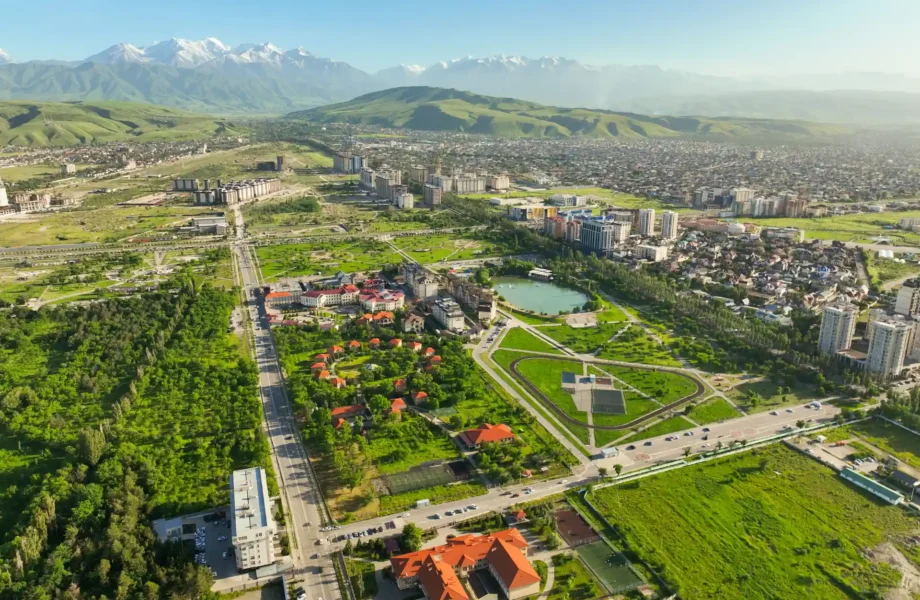 Trilateral railway project closes $4.7B financing