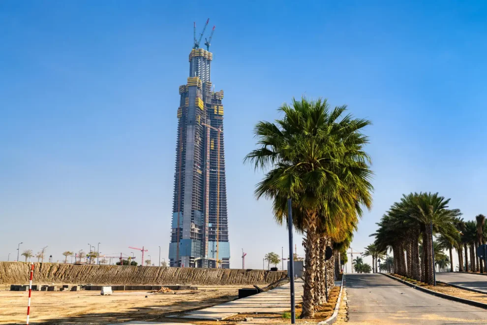 World’s future tallest building reaches 100-floor milestone Thumbnail