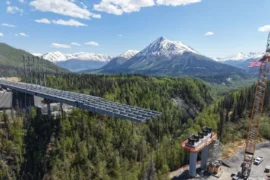 Building a record-high bridge Thumbnail