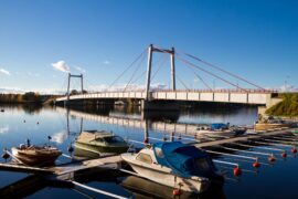 Transport cripples Sweden’s historic cable-stayed bridge Thumbnail